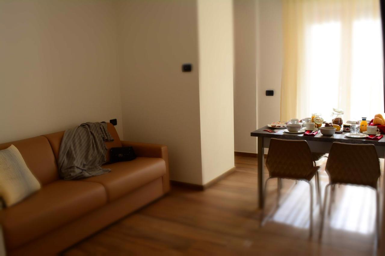 Alpieve Albergo Pieve เปียเว ดิ เลโดร ภายนอก รูปภาพ